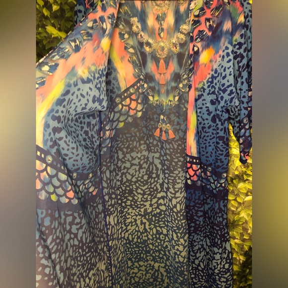 Vibrant Blue and Pink Animal Print Kimono - Picture 14 of 16